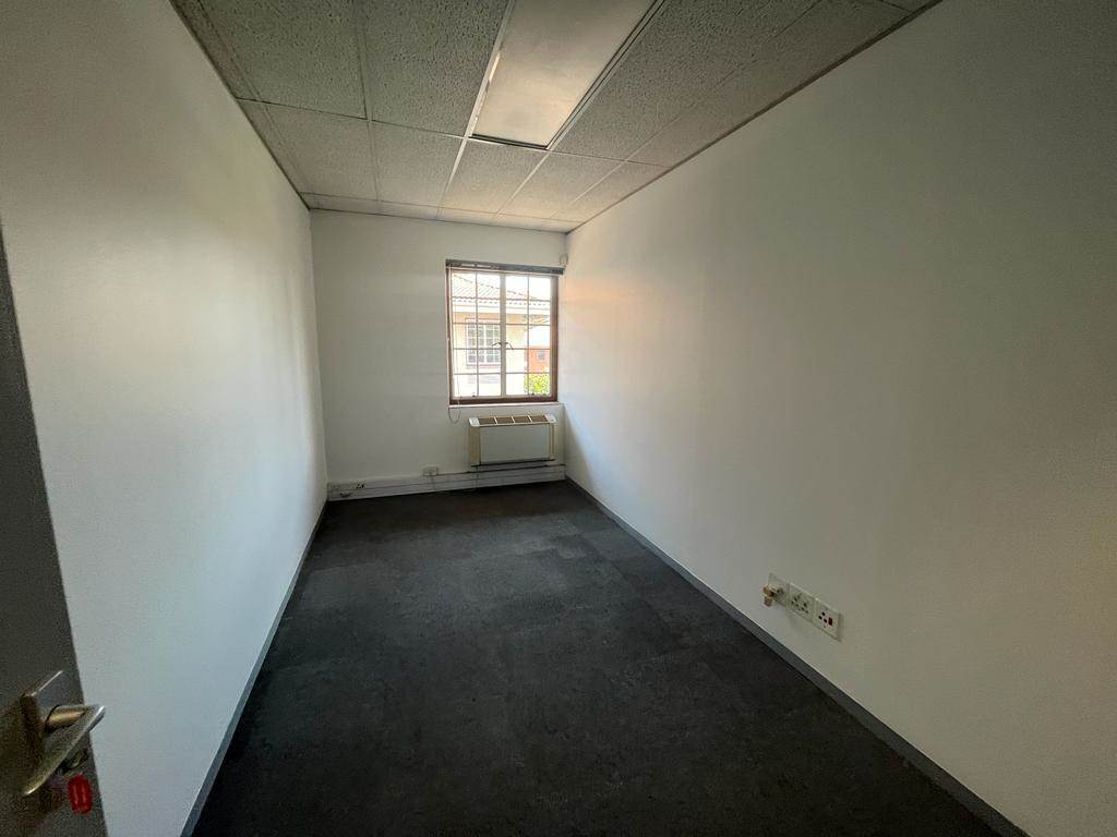 333  m² Commercial space in Parktown photo number 20