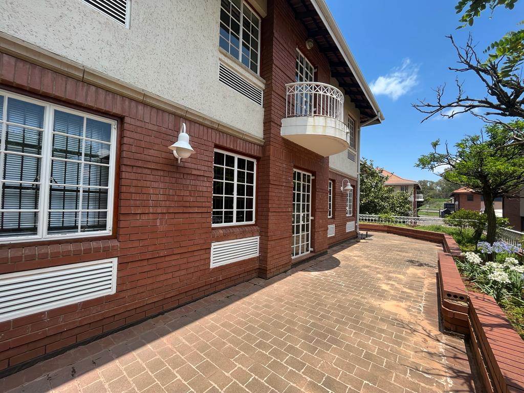 333  m² Commercial space in Parktown photo number 23