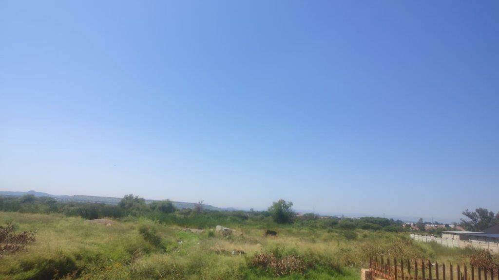9.3 ha Land available in Boitekong photo number 1