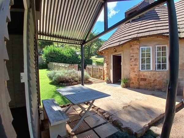 2 Bed Garden Cottage