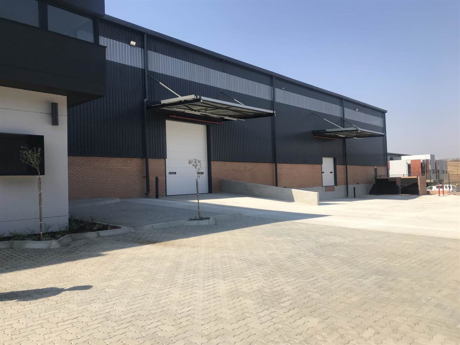 3703  m² Industrial space in Louwlardia photo number 4