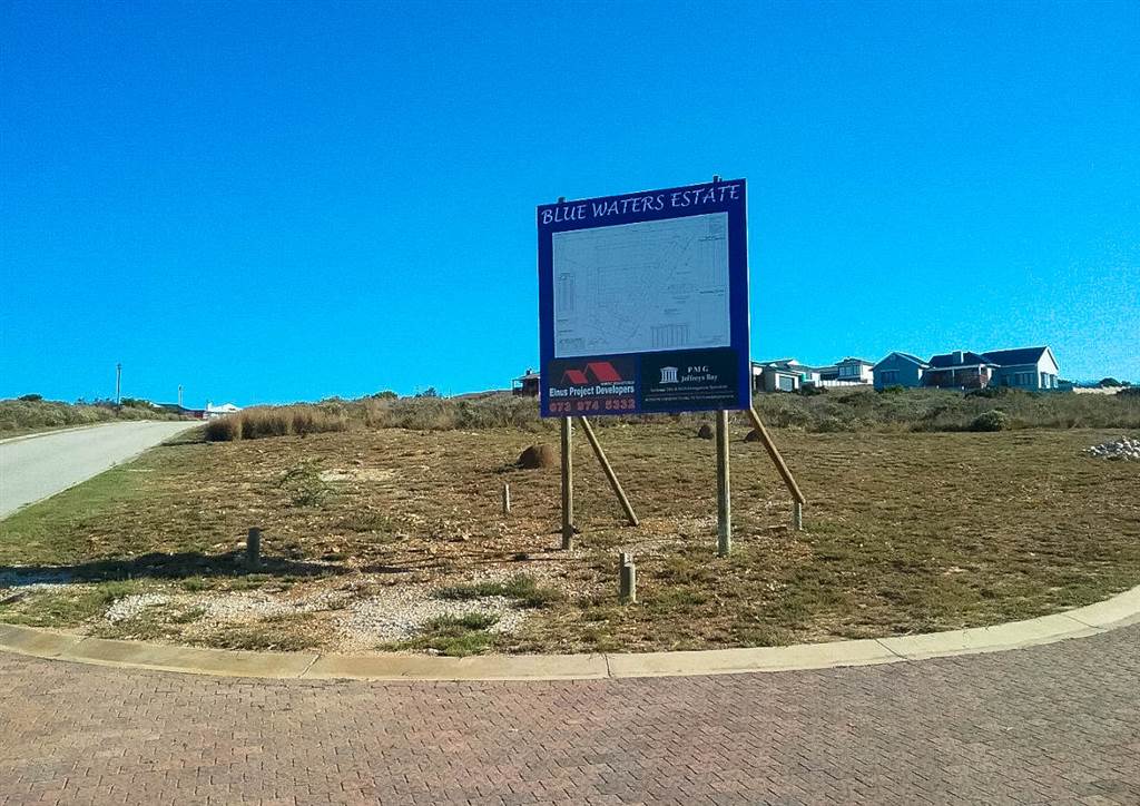 875 m² Land available in Jeffreys Bay photo number 2