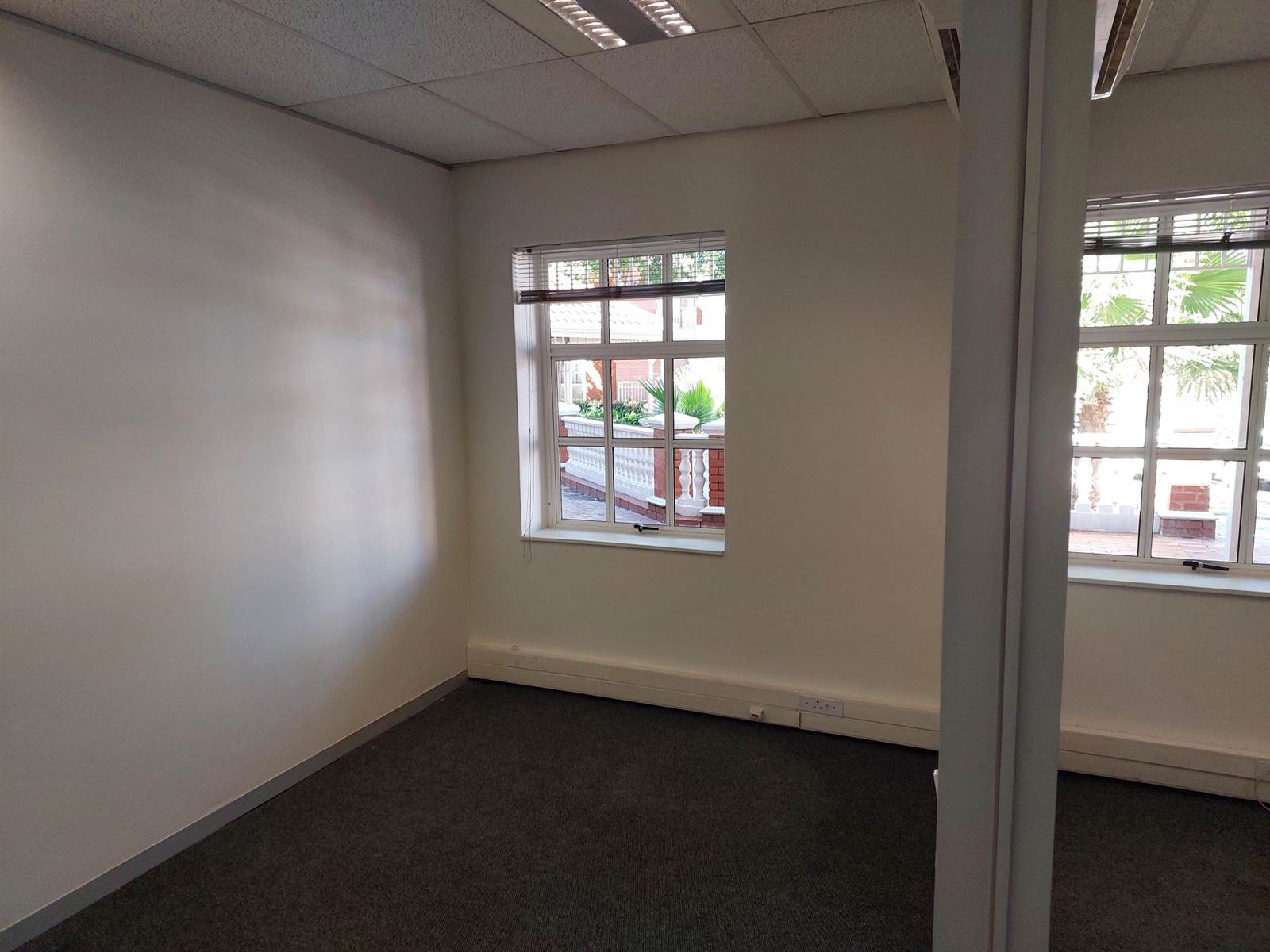 282.4  m² Commercial space in Bryanston photo number 4