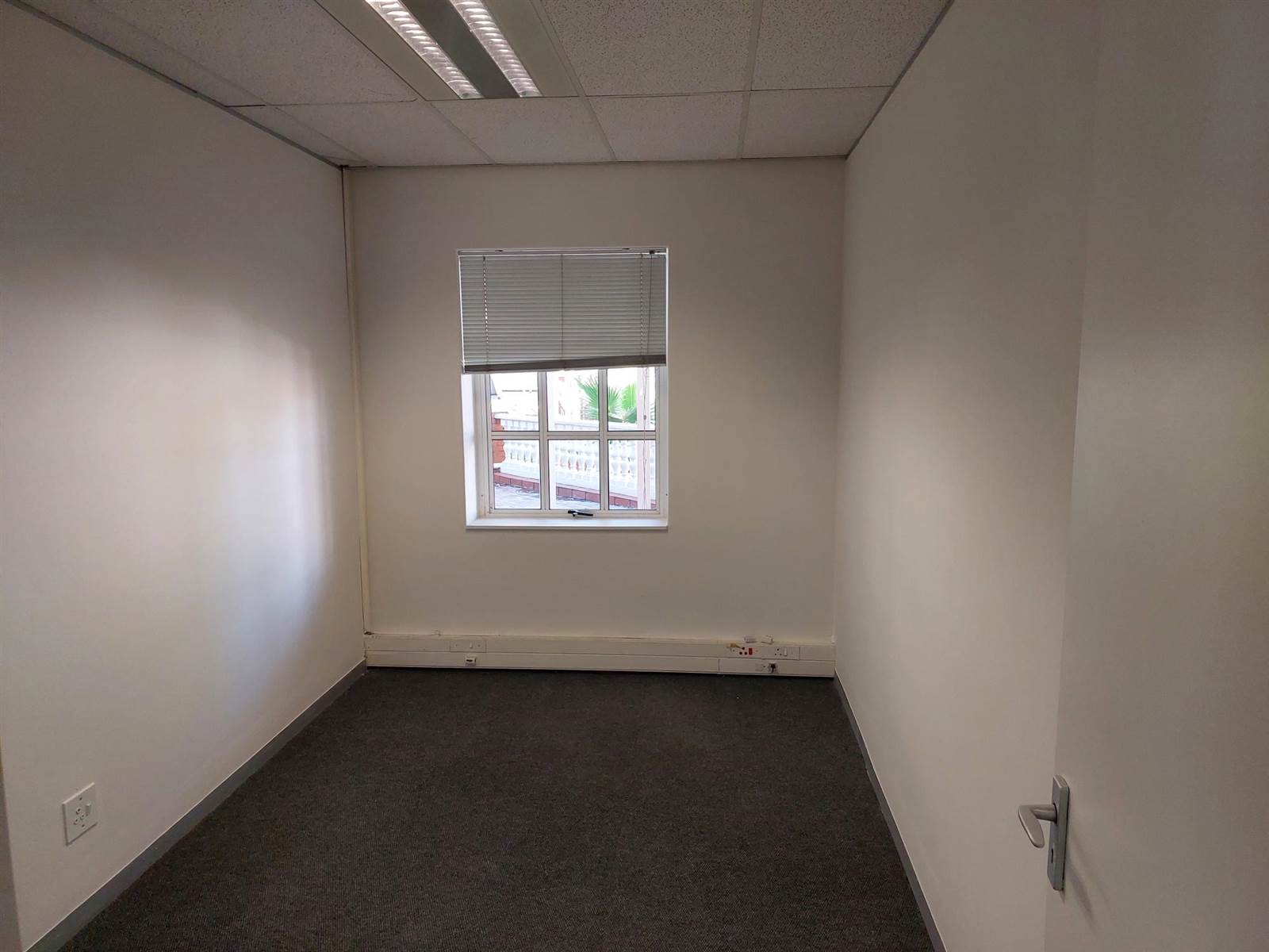 282.4  m² Commercial space in Bryanston photo number 7