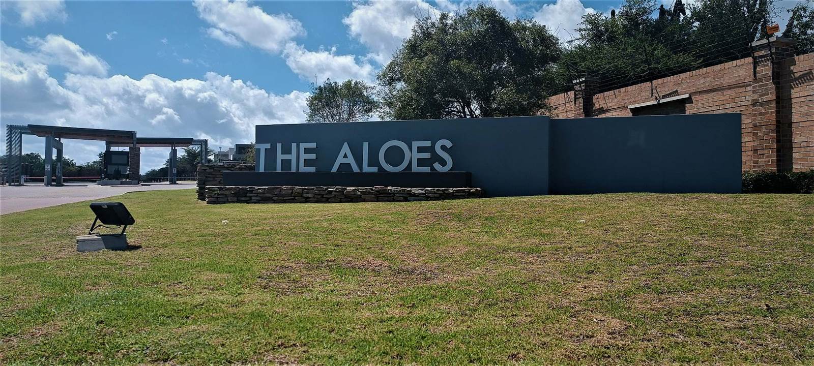 683 m² Land available in The Aloes Lifestyle Estate photo number 2