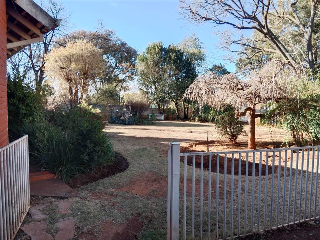 3 Bed House in Carletonville photo number 22
