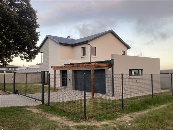 3 Bed House in Heiderand