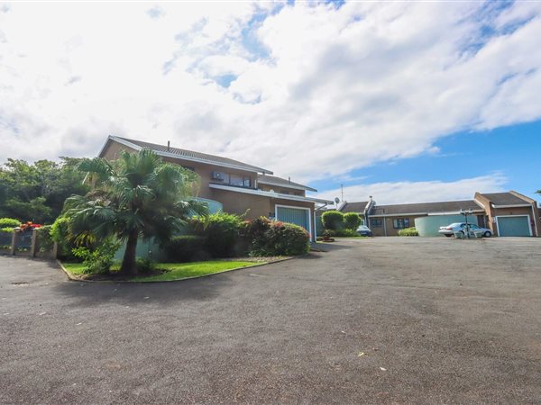 3 Bedroom Townhouse 3 Bedroom Townhouse