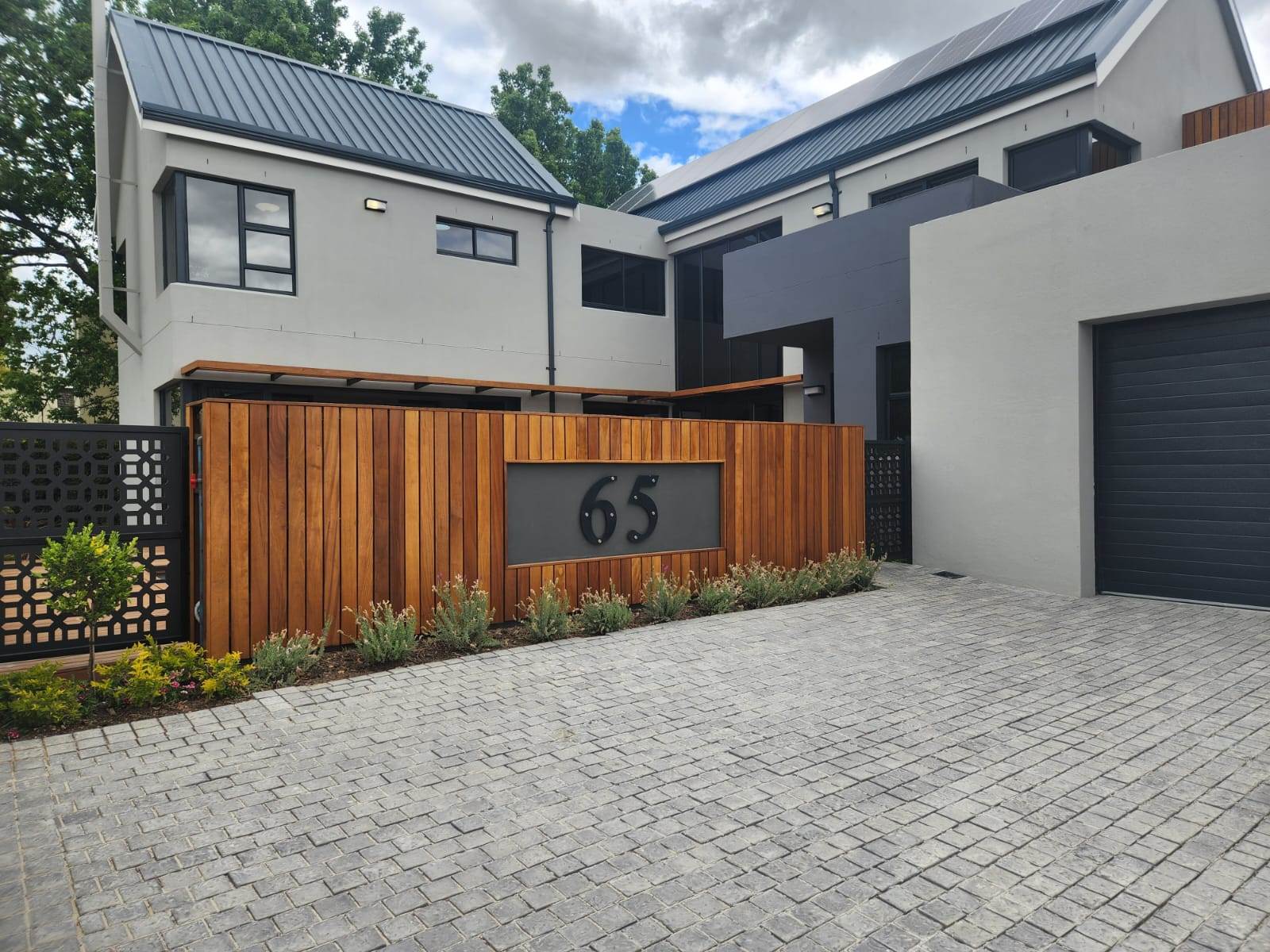 4 Bed House in Stellenbosch Central photo number 1
