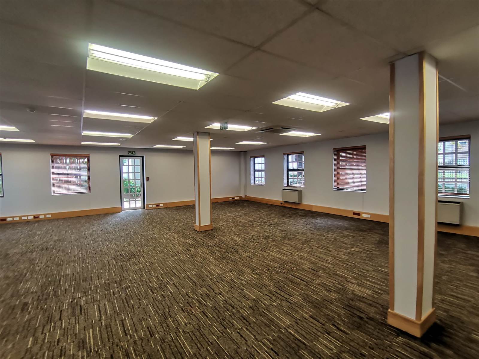 460  m² Commercial space in Rosebank photo number 22