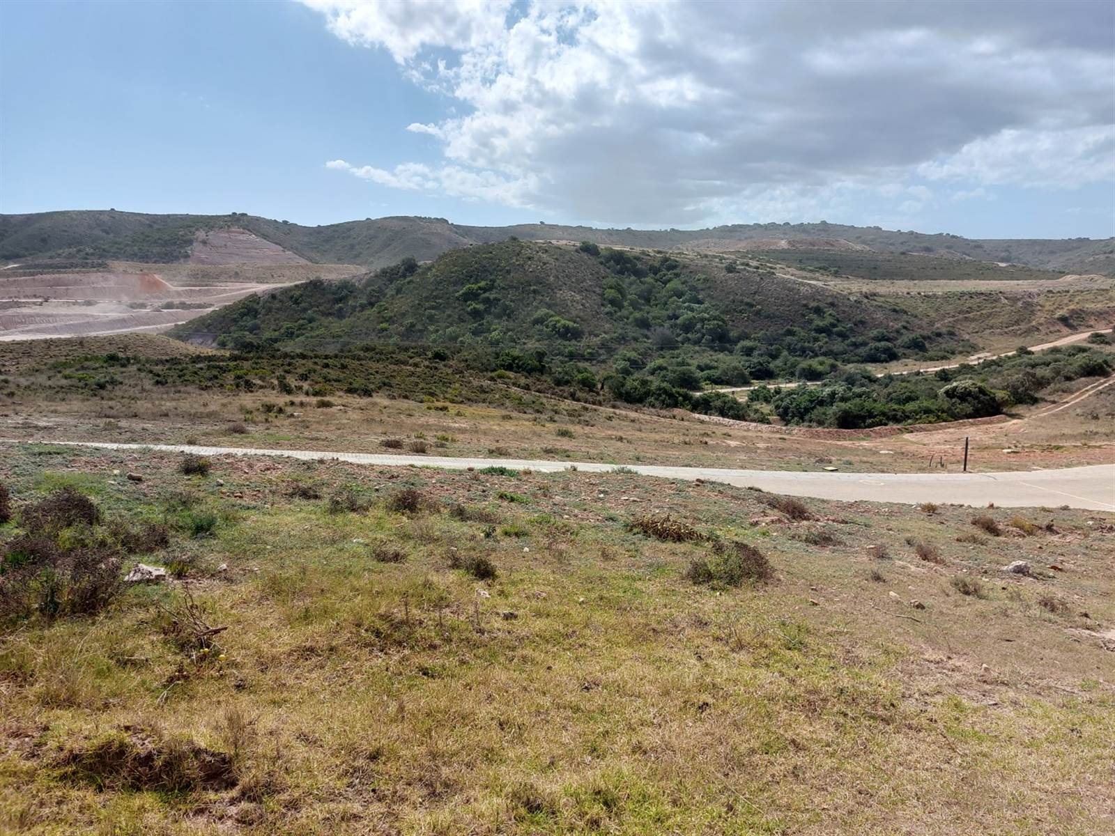 490 m² Land available in Hartenbos photo number 5