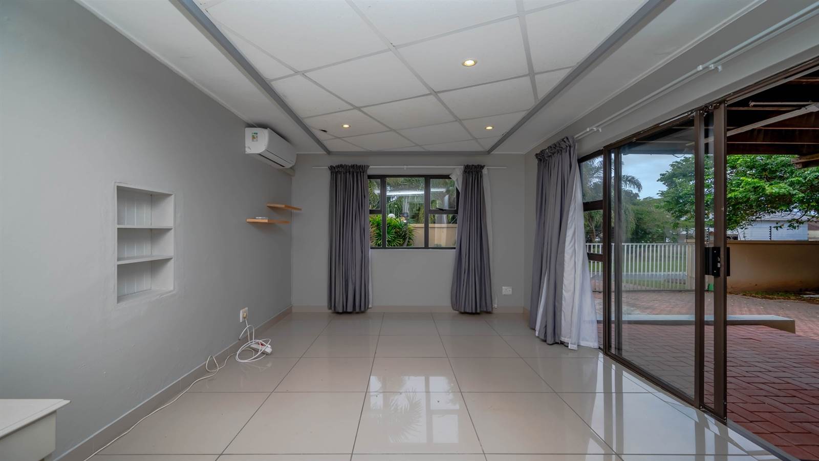 5 Bed House in Ballito photo number 25
