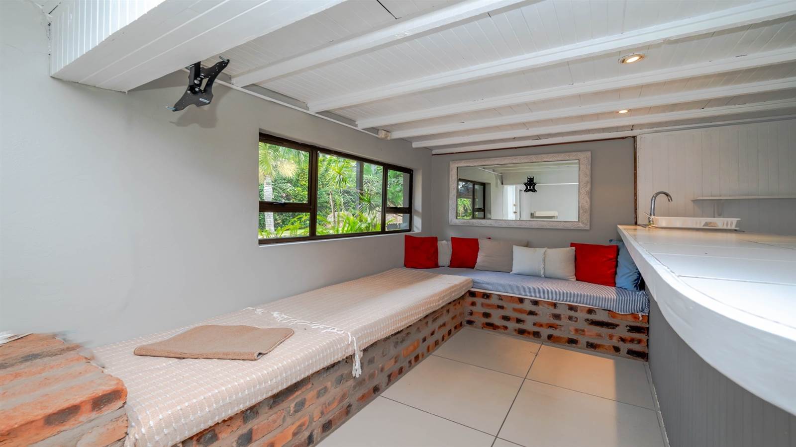 5 Bed House in Ballito photo number 11
