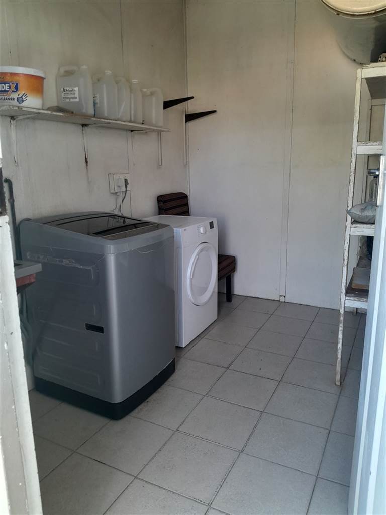 Commercial space in Southernwood photo number 20
