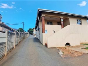 12 Bed House in Springfield