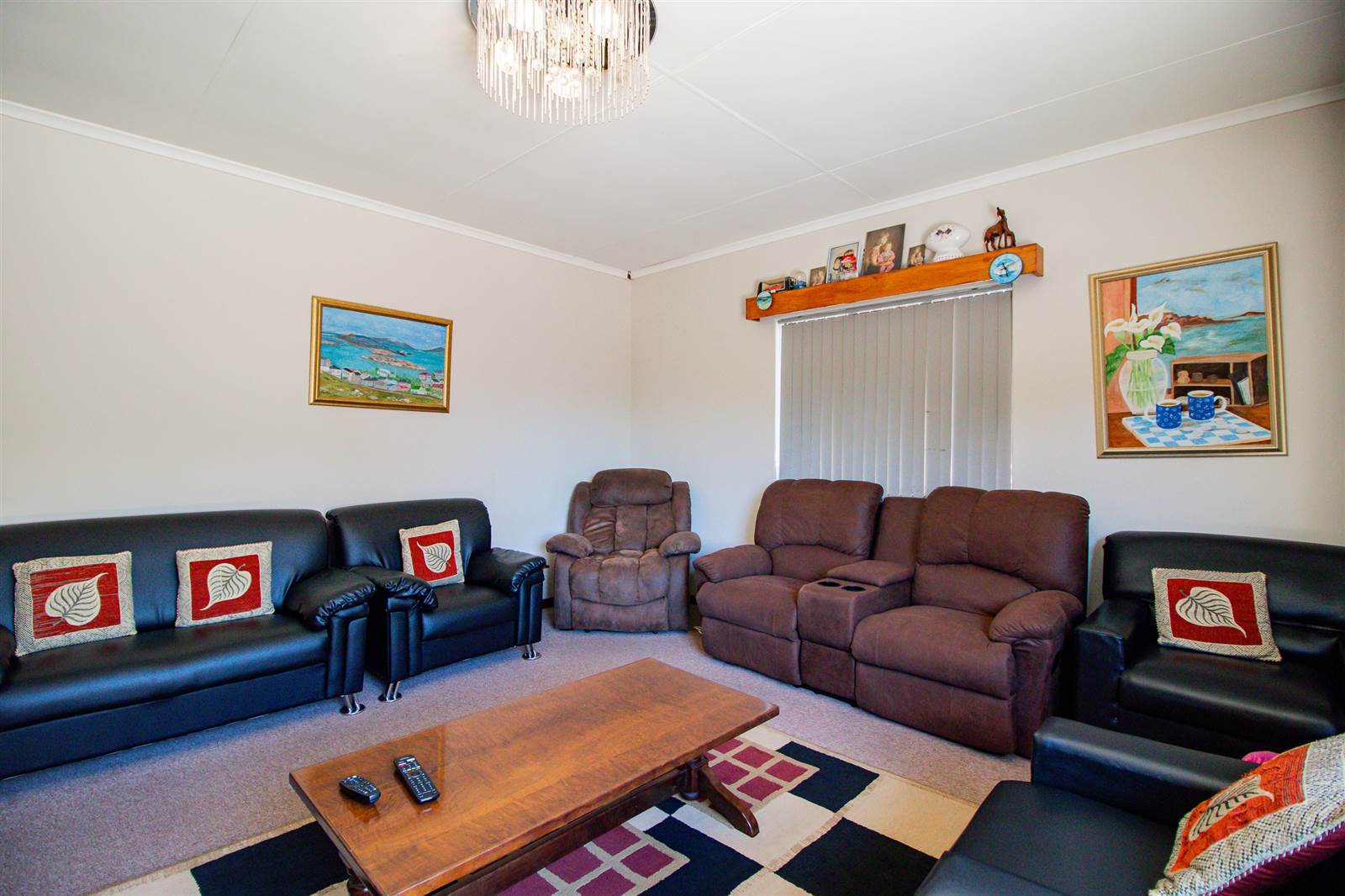 5 Bed House in Middedorp photo number 6