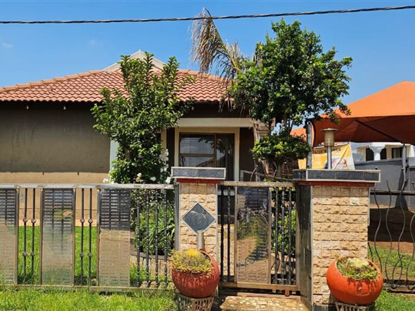 2 Bed House in Lydenburg