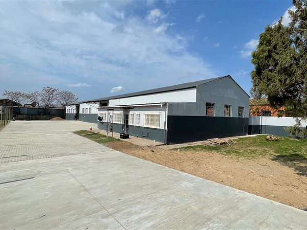 530  m² Industrial space