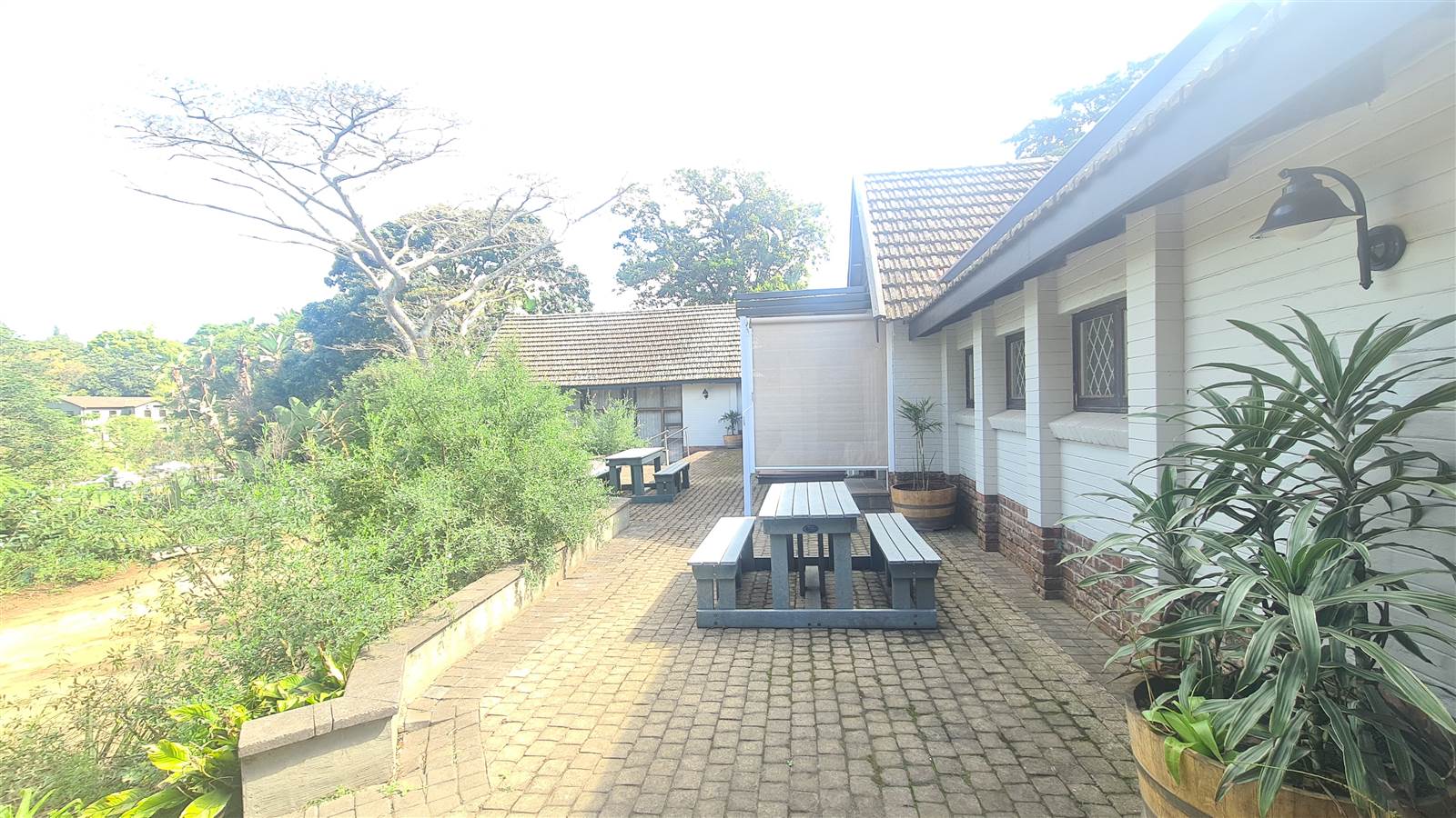 45  m² Commercial space in Kloof photo number 1