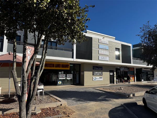162.9 m² Commercial space 162.9 m² Commercial space