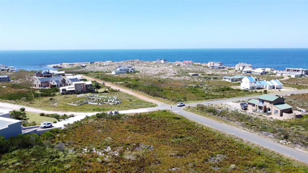 2778 m² Land available in Bettys Bay photo number 5