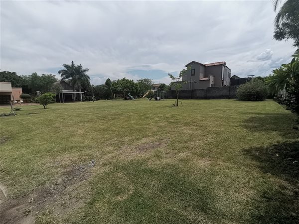 551 m² Land available in Waterval East