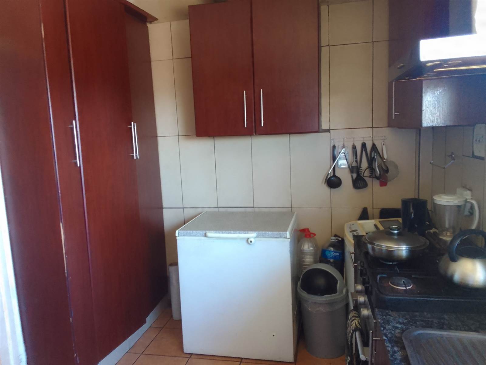 2 Bed Apartment in Parow Valley photo number 7