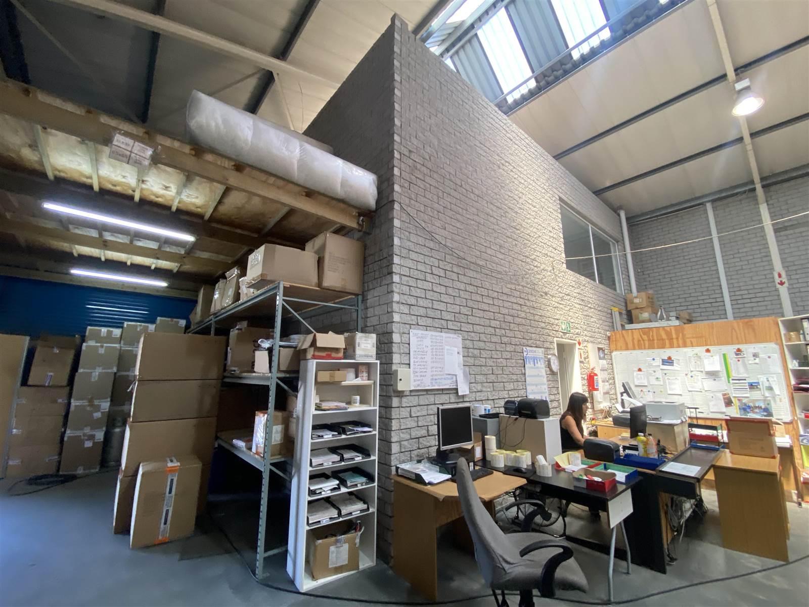 450  m² Industrial space in Milnerton photo number 9