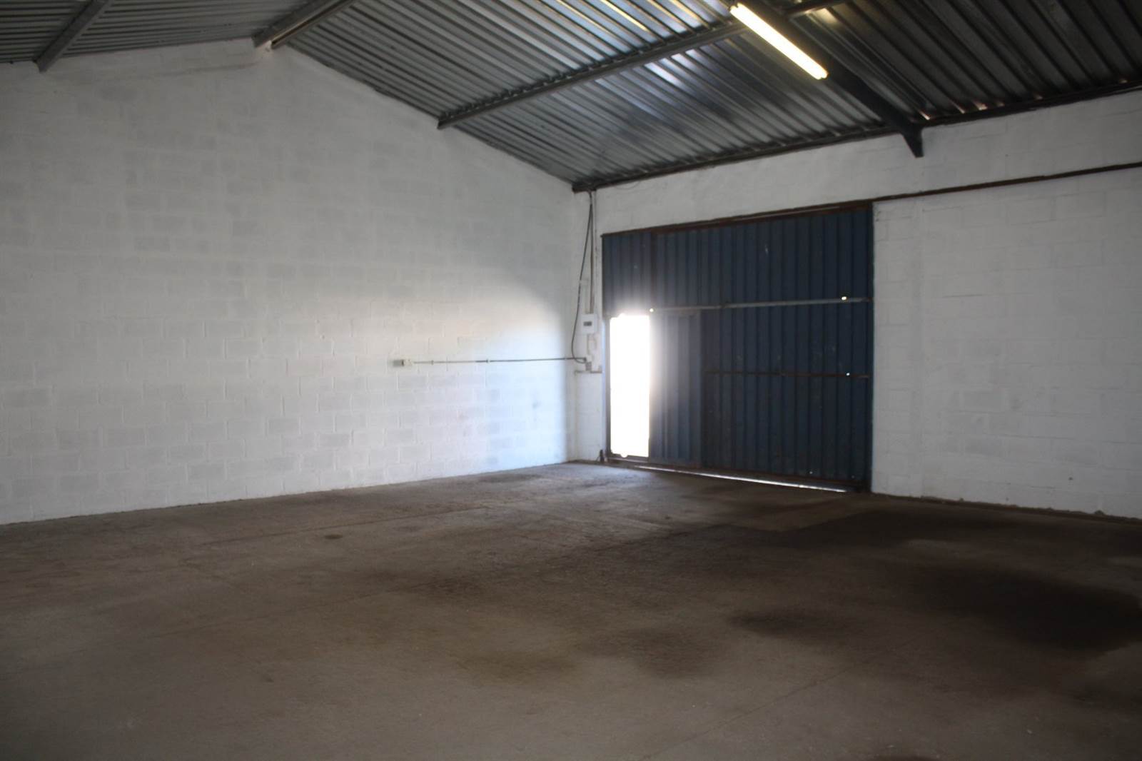 85  m² Commercial space in Vredenburg photo number 6