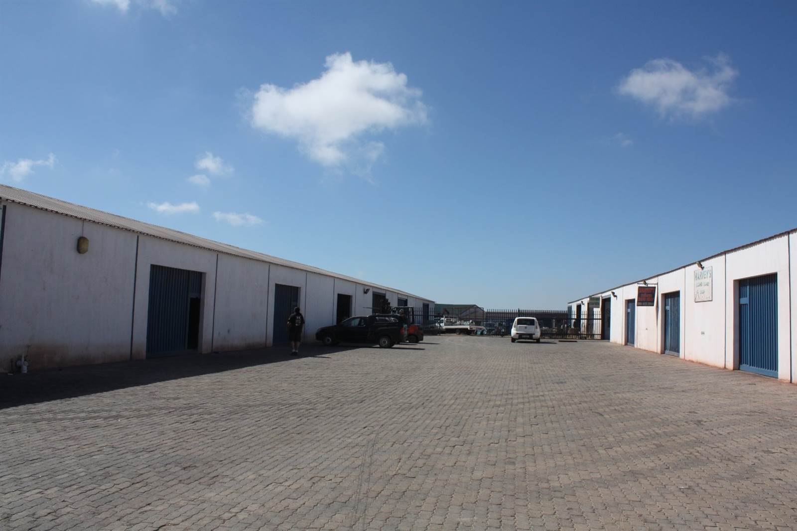 85  m² Commercial space in Vredenburg photo number 7