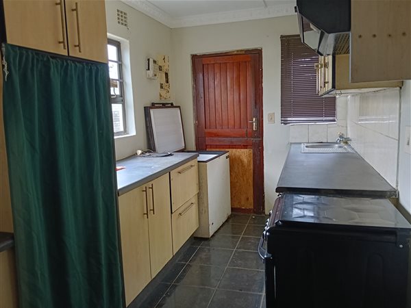 2 Bedroom Townhouse 2 Bedroom Townhouse