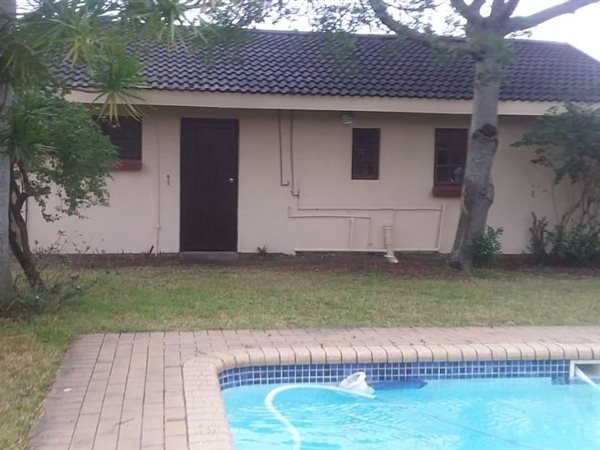 Bachelor apartment Bachelor apartment