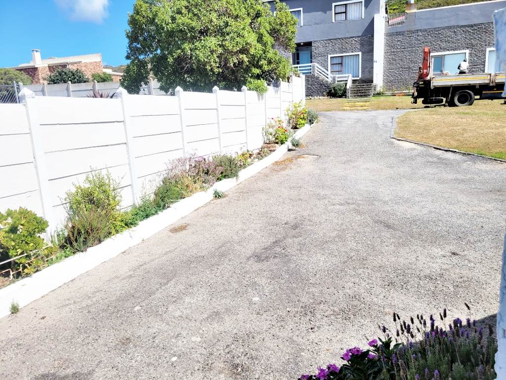2 Bed Garden Cottage in Agulhas photo number 26