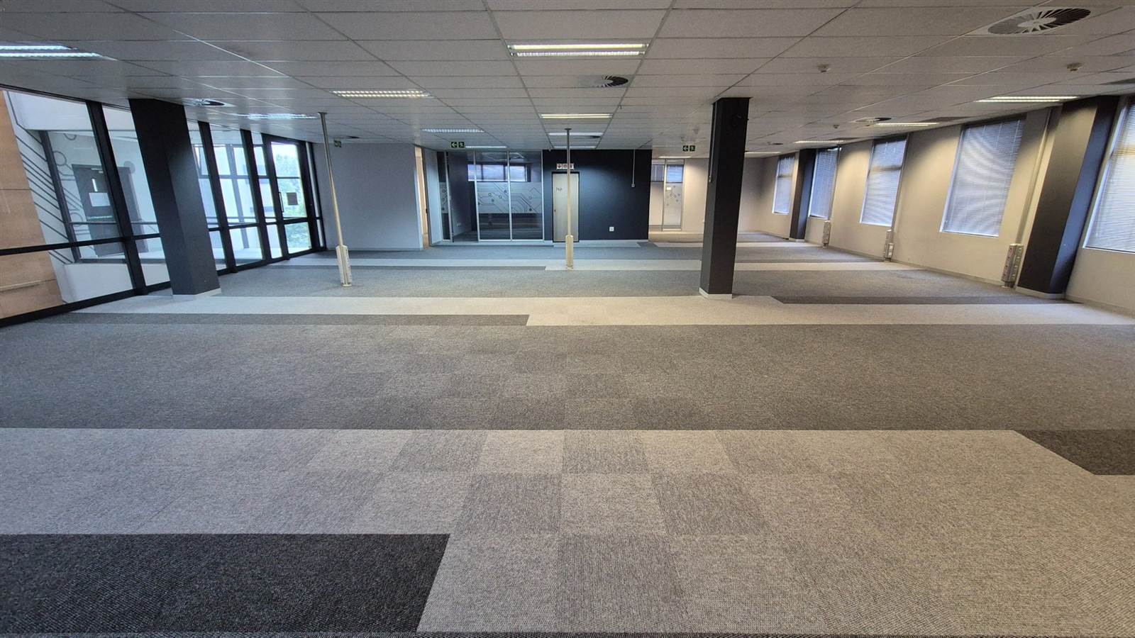 2793  m² Office Space in Menlyn photo number 5