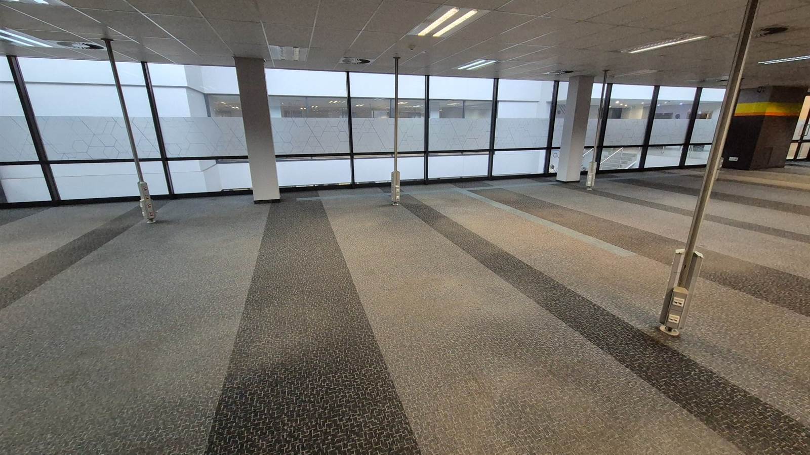 2793  m² Office Space in Menlyn photo number 20