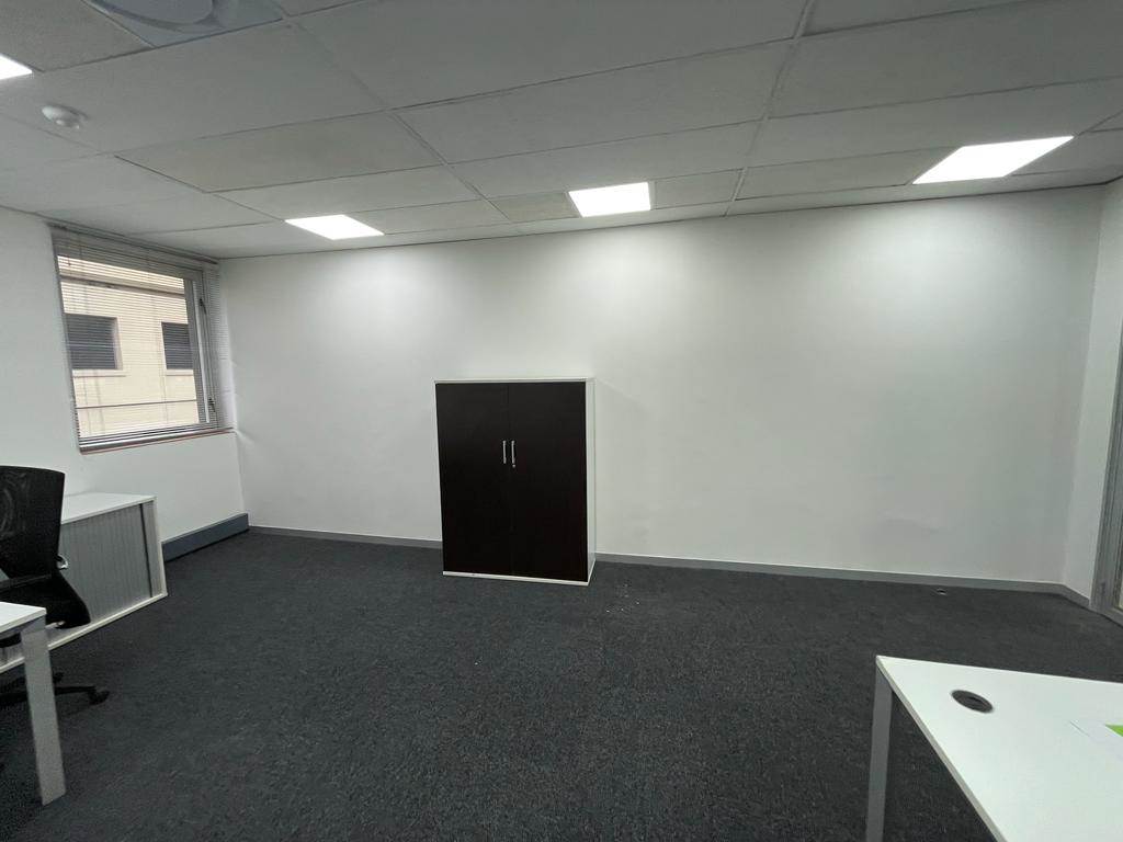 10788  m² Commercial space in Rosebank photo number 13