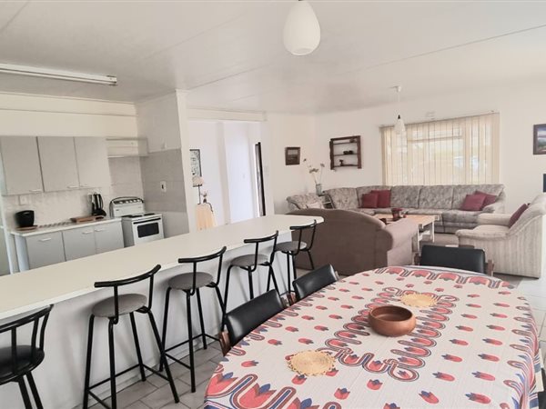 3 Bed Apartment in Middedorp