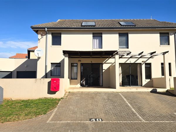 2 Bedroom Townhouse 2 Bedroom Townhouse
