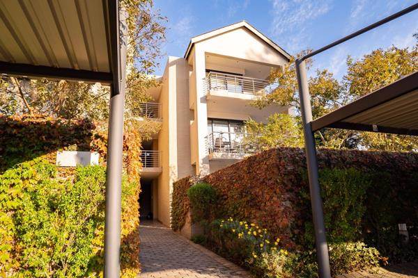 2 Bed Apartment in Saxonwold photo number 20