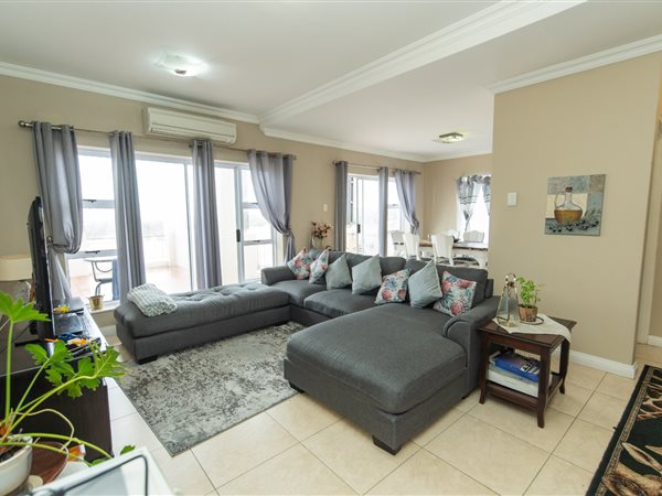 3 Bed Apartment in Walmer Heights