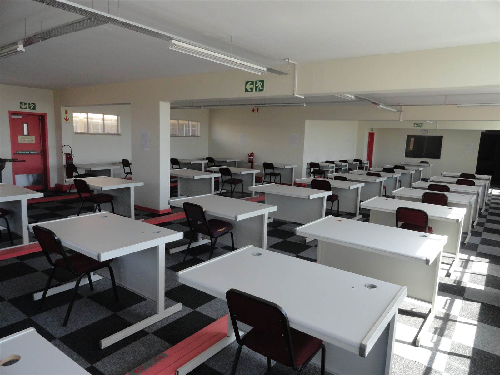 5360  m² Commercial space in Benoni Central photo number 9
