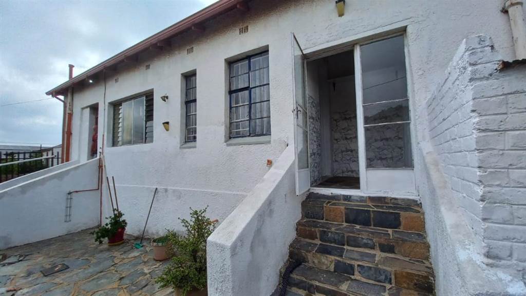 3 Bedroom Townhouse 3 Bedroom Townhouse