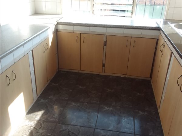 2 Bed Apartment in Brakpan Central