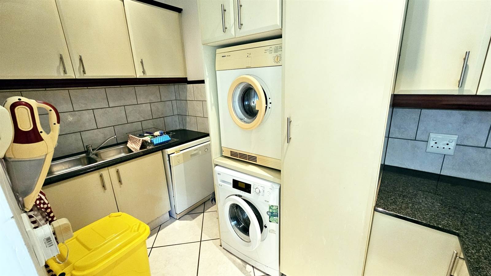 4 Bed Apartment in Ramsgate photo number 9