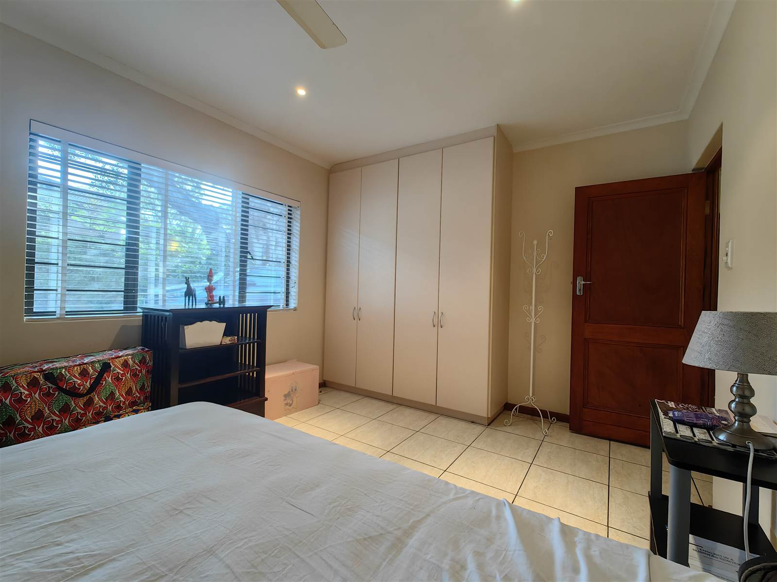 3 Bed Townhouse in Scottburgh Central photo number 12