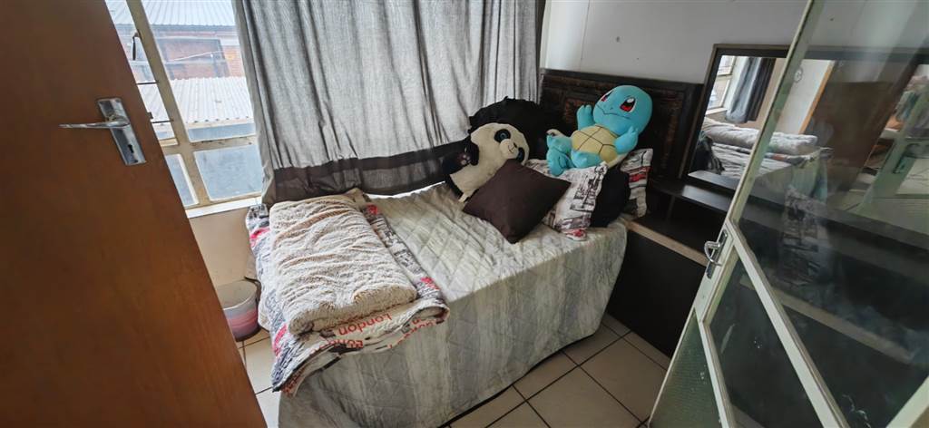 1.5 Bed House in Pretoria North photo number 8