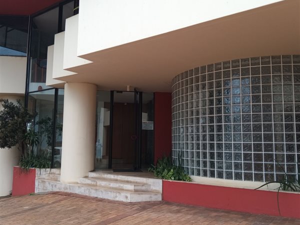 159  m² Commercial space in Musgrave