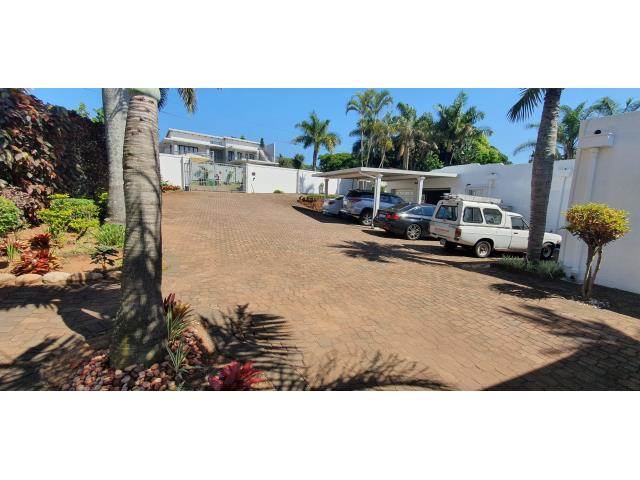 3 Bed House in Umhlanga Rocks photo number 21