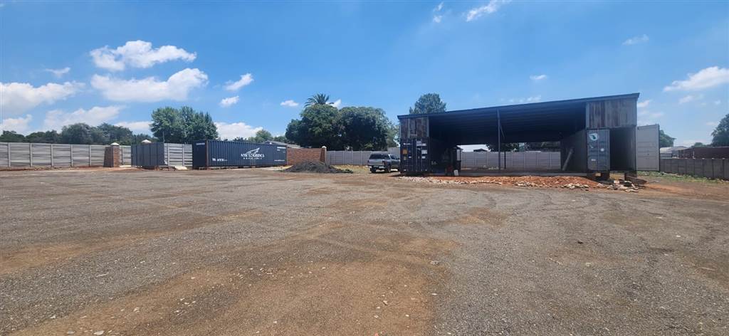 9000  m² Industrial space in Bredell AH photo number 4
