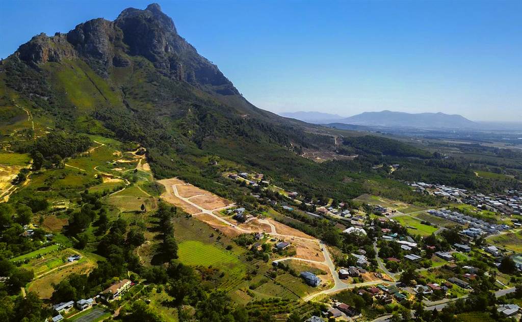 455 m² Land available in Stellenbosch Central photo number 1